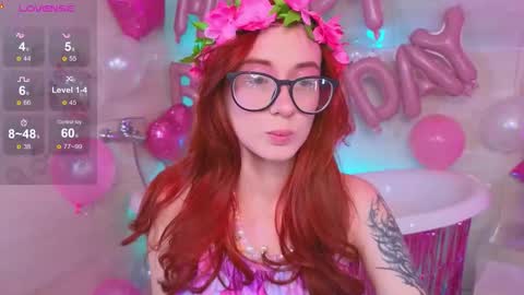 Snapshot of dark_lola_ chatting on 09-23-25, 03:20 Lola online show from 09-23-25, 03:20