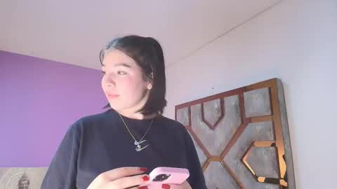 Snapshot of dark_madison chatting on 11-21-25, 02:43 CELESTE online show from 11-21-25, 02:43