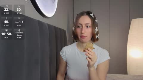 Snapshot of dark_project chatting on 02-06-26, 07:23 Emily online show from 02-06-26, 07:23