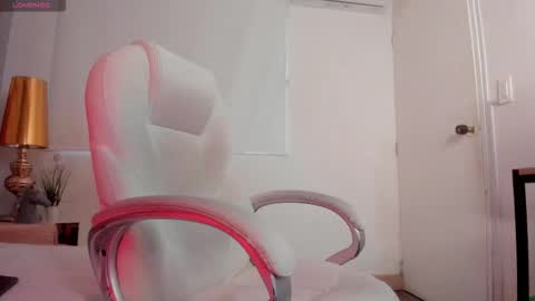 Snapshot of dark_sun333 chatting on 10-12-25, 09:47 dark_sun333 online show from 10-12-25, 09:47