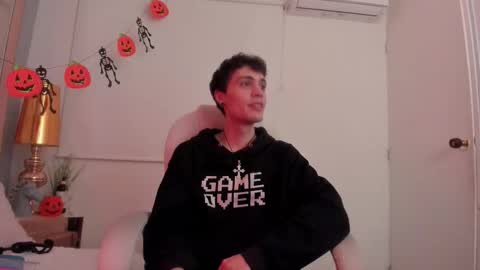 Snapshot of dark_sun333 chatting on 10-23-25, 03:28 dark_sun333 online show from 10-23-25, 03:28