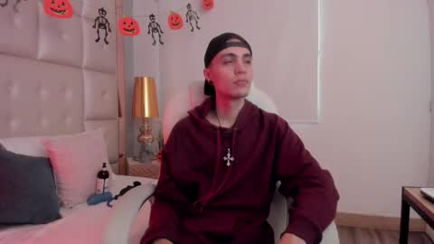 Snapshot of dark_sun333 chatting on 10-26-25, 08:59 dark_sun333 online show from 10-26-25, 08:59