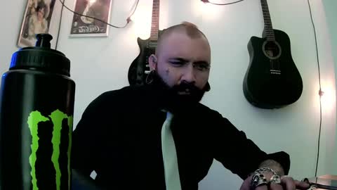 Snapshot of darkclothes chatting on 12-23-24, 07:28 darkclothes online show from 12-23-24, 07:28