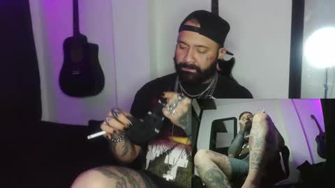 Snapshot of darkclothes chatting on 12-29-24, 12:52 darkclothes online show from 12-29-24, 12:52