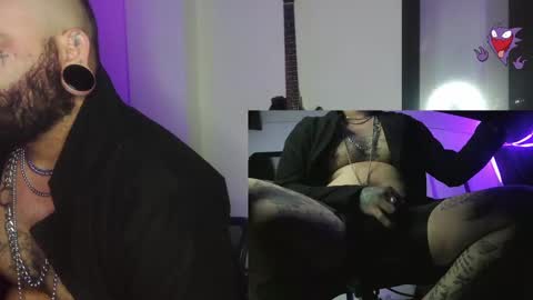 Snapshot of darkclothes chatting on 12-31-24, 07:42 darkclothes online show from 12-31-24, 07:42