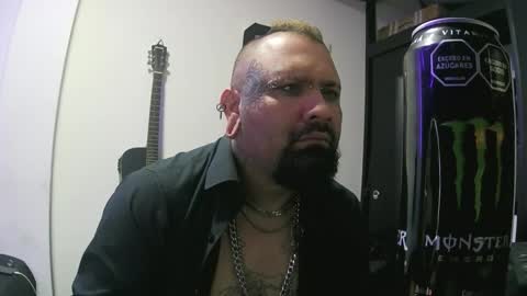 Snapshot of darkclothes chatting on 01-17-25, 09:50 darkclothes online show from 01-17-25, 09:50