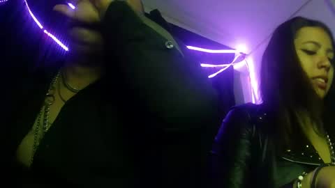 Snapshot of darkclothes chatting on 01-23-25, 12:57 darkclothes online show from 01-23-25, 12:57