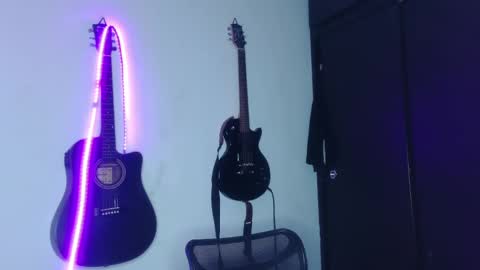 Snapshot of darkclothes chatting on 02-01-25, 08:08 darkclothes online show from 02-01-25, 08:08