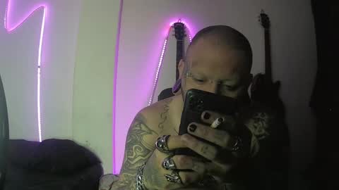 Snapshot of darkclothes chatting on 02-03-25, 10:47 darkclothes online show from 02-03-25, 10:47