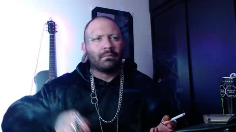 Snapshot of darkclothes chatting on 02-13-25, 08:59 darkclothes online show from 02-13-25, 08:59