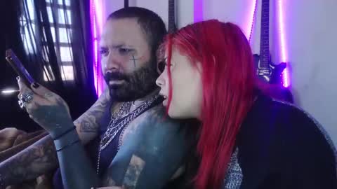 Snapshot of darkclothes chatting on 02-28-25, 01:25 darkclothes online show from 02-28-25, 01:25