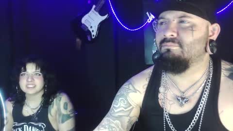 Snapshot of darkclothes chatting on 10-26-25, 04:40 darkclothes online show from 10-26-25, 04:40