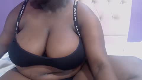 Snapshot of darkgiantmelanin chatting on 04-14-26, 09:54 darkgiantmelanin online show from 04-14-26, 09:54