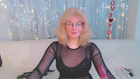 Kelly online show from 02-27-25, 08:28