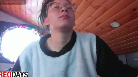 Snapshot of darkness_joones chatting on 05-15-26, 03:08 Darkness online show from 05-15-26, 03:08