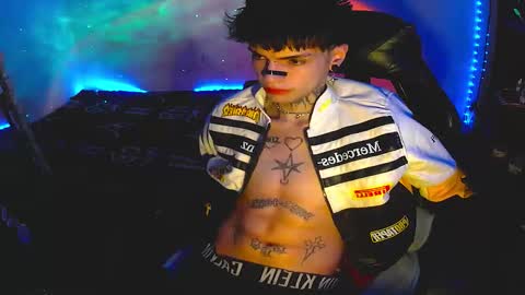   online show from 12-17-25, 05:13