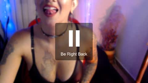 Snapshot of darkopalx chatting on 02-19-25, 02:44 DARK OPAL online show from 02-19-25, 02:44