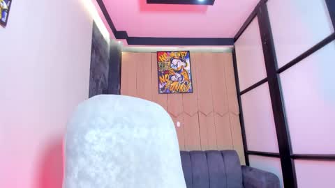 Snapshot of darkreed_ chatting on 02-27-26, 06:13 Dark ReeD online show from 02-27-26, 06:13