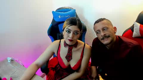 Snapshot of darkromancexx chatting on 06-28-26, 02:50 Jhon y Lucy online show from 06-28-26, 02:50