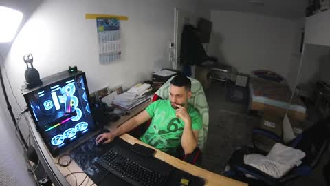 Snapshot of darkschneider_ chatting on 01-11-25, 03:34 darkschneider_ online show from 01-11-25, 03:34