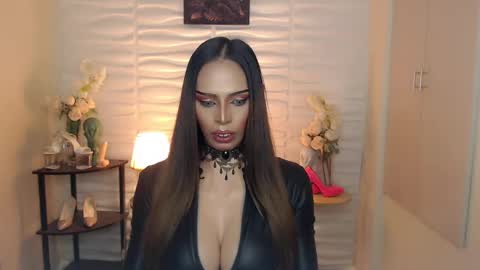 Snapshot of darksoul_mistress chatting on 12-03-24, 04:28 HAPPY BIRTHDAY MISTRESS MADRIANA online show from 12-03-24, 04:28