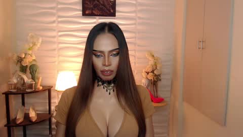 Snapshot of darksoul_mistress chatting on 12-05-24, 03:39 HAPPY BIRTHDAY MISTRESS MADRIANA online show from 12-05-24, 03:39