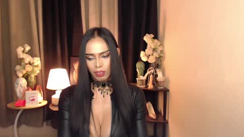 Snapshot of darksoul_mistress chatting on 02-03-25, 02:02 HAPPY BIRTHDAY MISTRESS MADRIANA online show from 02-03-25, 02:02