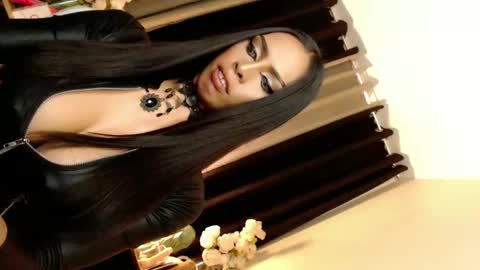 Snapshot of darksoul_mistress chatting on 02-28-25, 06:43 HAPPY BIRTHDAY MISTRESS MADRIANA online show from 02-28-25, 06:43
