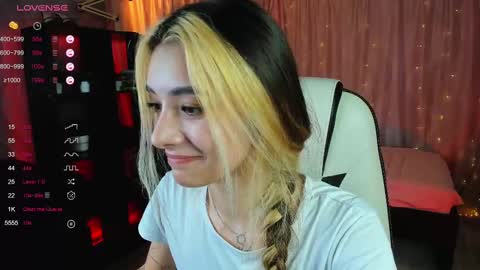 Belle online show from 02-23-25, 08:39