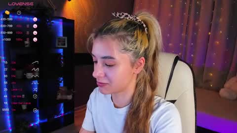 Belle online show from 03-06-25, 07:57