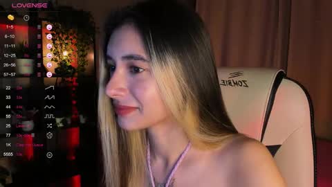 Belle online show from 09-15-25, 04:12