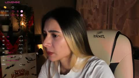 Belle online show from 10-22-25, 03:51