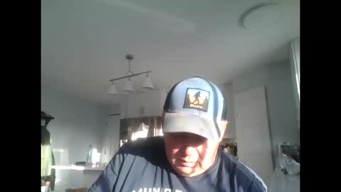 Snapshot of darlago chatting on 10-14-25, 02:29 darlago online show from 10-14-25, 02:29