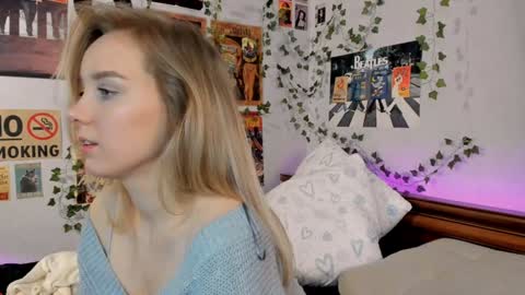 Snapshot of darleneferran chatting on 12-14-24, 01:39 lina online show from 12-14-24, 01:39