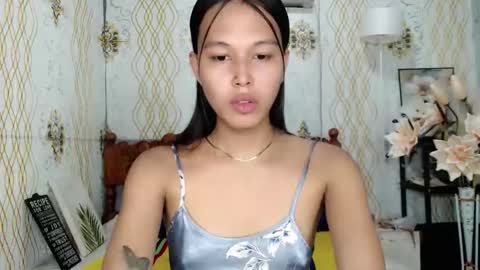 Snapshot of darling_sweetheartxx chatting on 04-22-26, 03:13 YOUR ATHENA online show from 04-22-26, 03:13