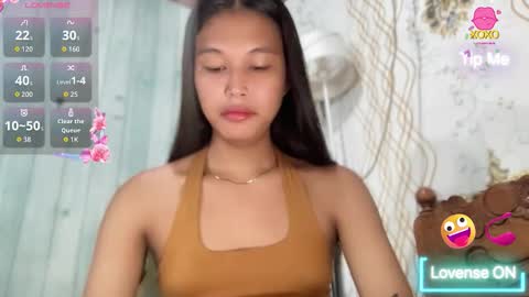 Snapshot of darling_sweetheartxx chatting on 05-26-26, 08:10 YOUR ATHENA online show from 05-26-26, 08:10
