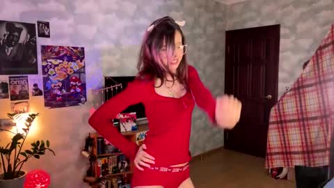 D online show from 12-15-25, 03:44