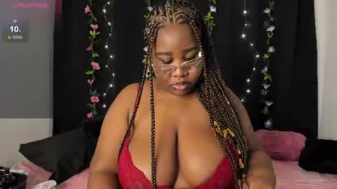Snapshot of darnellqueen chatting on 07-30-26, 02:43 Darnell Queen online show from 07-30-26, 02:43