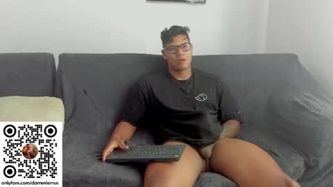 Darren lemus online show from 11-19-25, 04:07