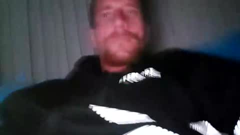 Snapshot of darts921 chatting on 04-25-26, 03:42 James online show from 04-25-26, 03:42