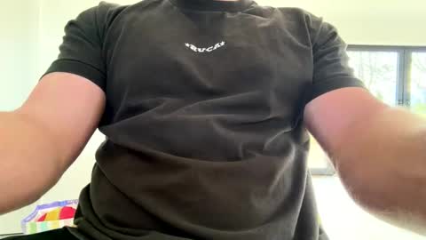 Snapshot of darwins_dessert chatting on 03-22-26, 01:25 darwins_dessert online show from 03-22-26, 01:25