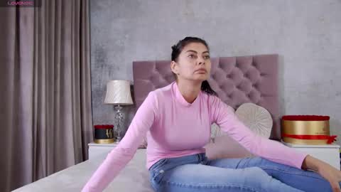 Snapshot of daryaree chatting on 12-15-25, 04:06 Darya online show from 12-15-25, 04:06