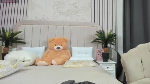 Darya online show from 11-24-25, 04:23