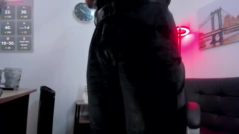 Dash online show from 10-10-25, 11:42