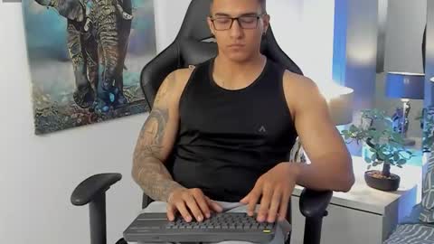 Dash online show from 02-25-26, 12:26