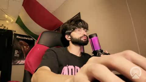 Tarantino online show from 09-29-25, 02:49