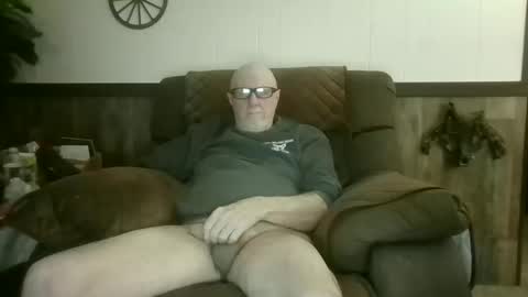 dave571960 online show from 04-13-26, 10:21