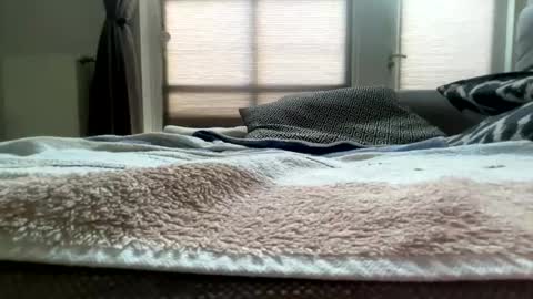 Snapshot of dave76b chatting on 02-16-25, 03:27 dave76b online show from 02-16-25, 03:27