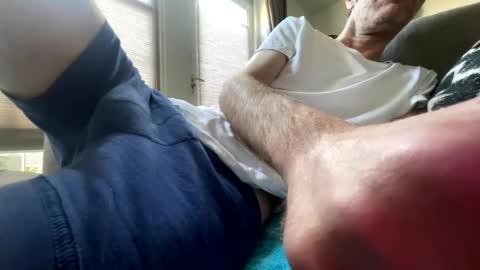 Snapshot of dave76b chatting on 03-07-25, 03:07 dave76b online show from 03-07-25, 03:07