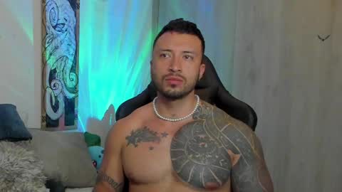 DAVE MAX online show from 02-17-25, 03:04